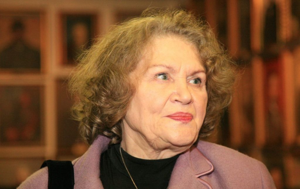 Ліна Костенко Біографія: життя, творчість та вплив на українську літературу