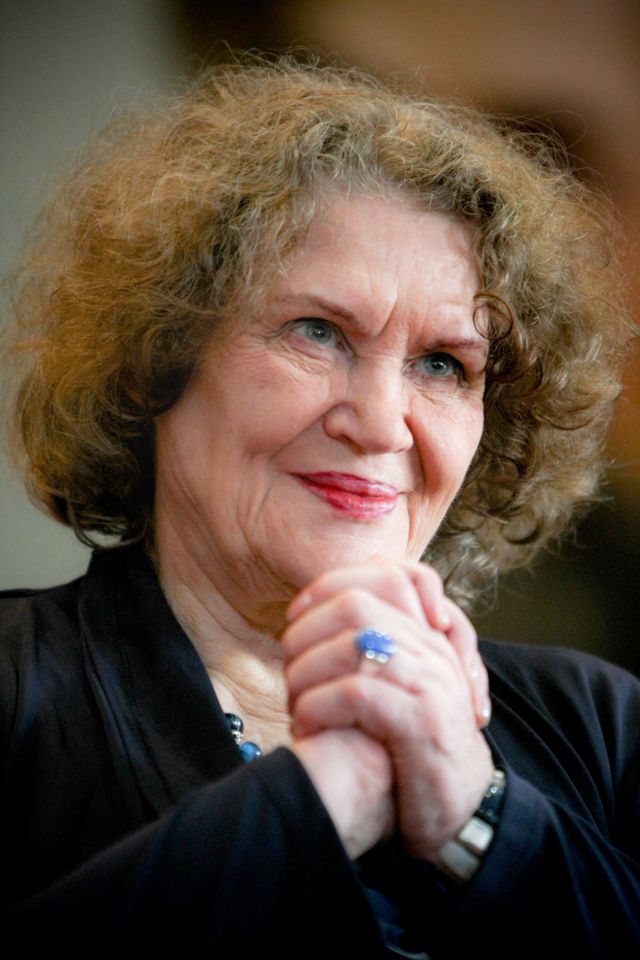 Ліна Костенко Біографія: життя, творчість та вплив на українську літературу