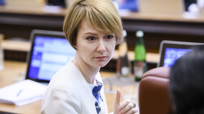 Хто Така Лана Зеркаль: Біографія і Основні Етапи Життя
