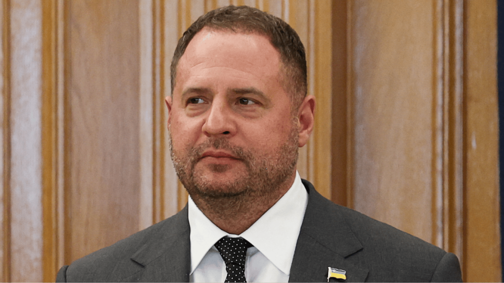 Андрій Єрмак Особисте Життя: Біографія, Родина та Кар’єрний Шлях