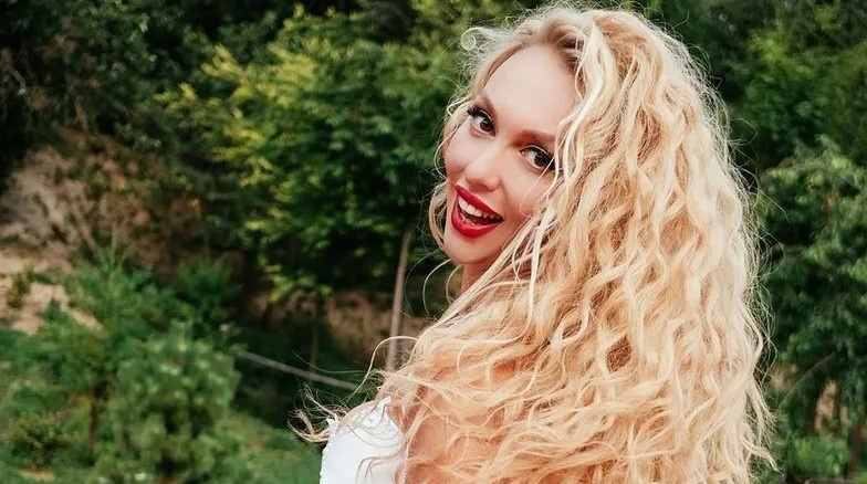 Оля Полякова Фигура: особенности и изменения во внешности певицы
