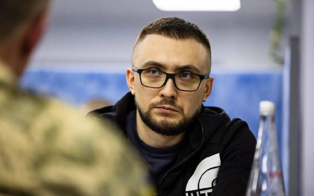 Хто Такий Стерненко: біографія, діяльність і особисте життя