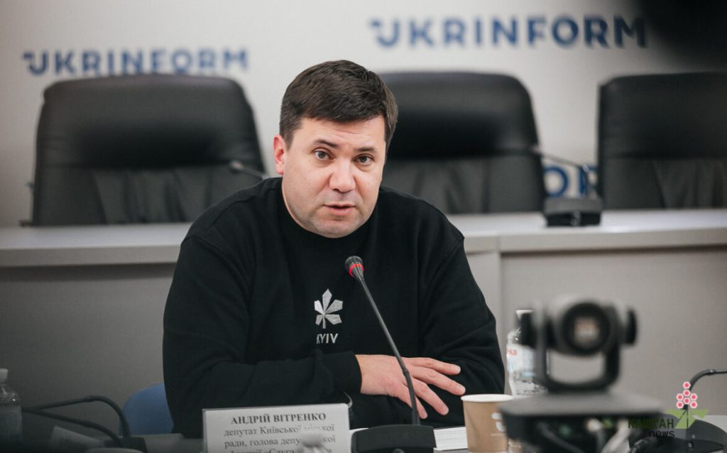 Андрій Вітренко Батьки: подробный взгляд на биографию, личную жизнь и карьеру
